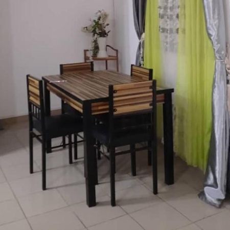 Appart meublé le Dakota Yaoundé Esterno foto