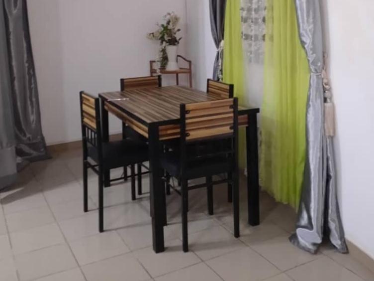 Appart meublé le Dakota Yaoundé Esterno foto